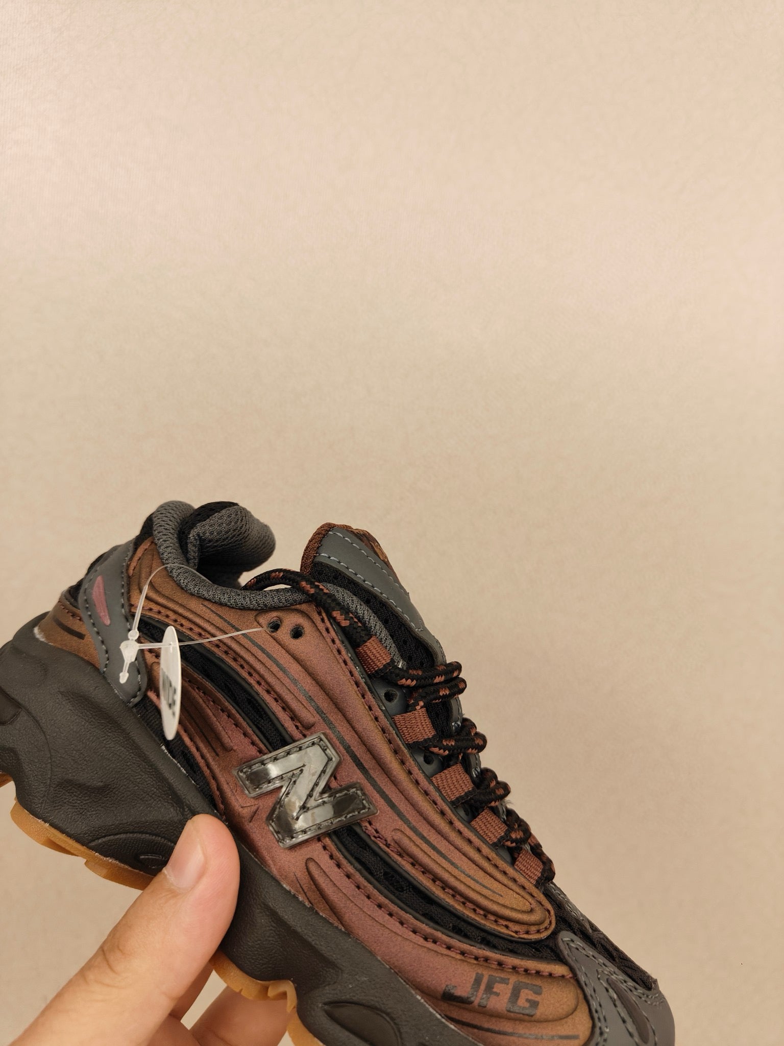 NB1000 lace-up children's shoes" brown"