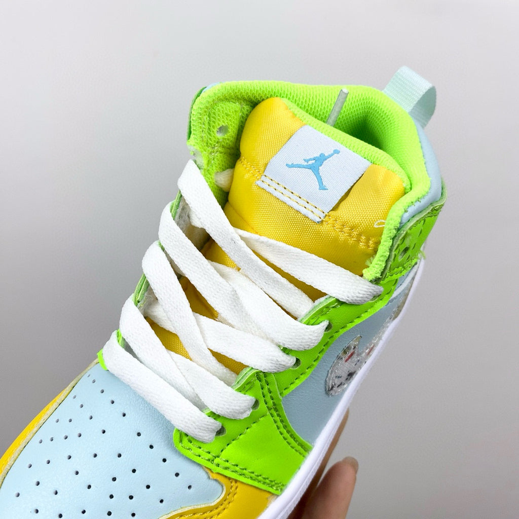 Joe 1 new color children's shoes" green ,blue, yellow"