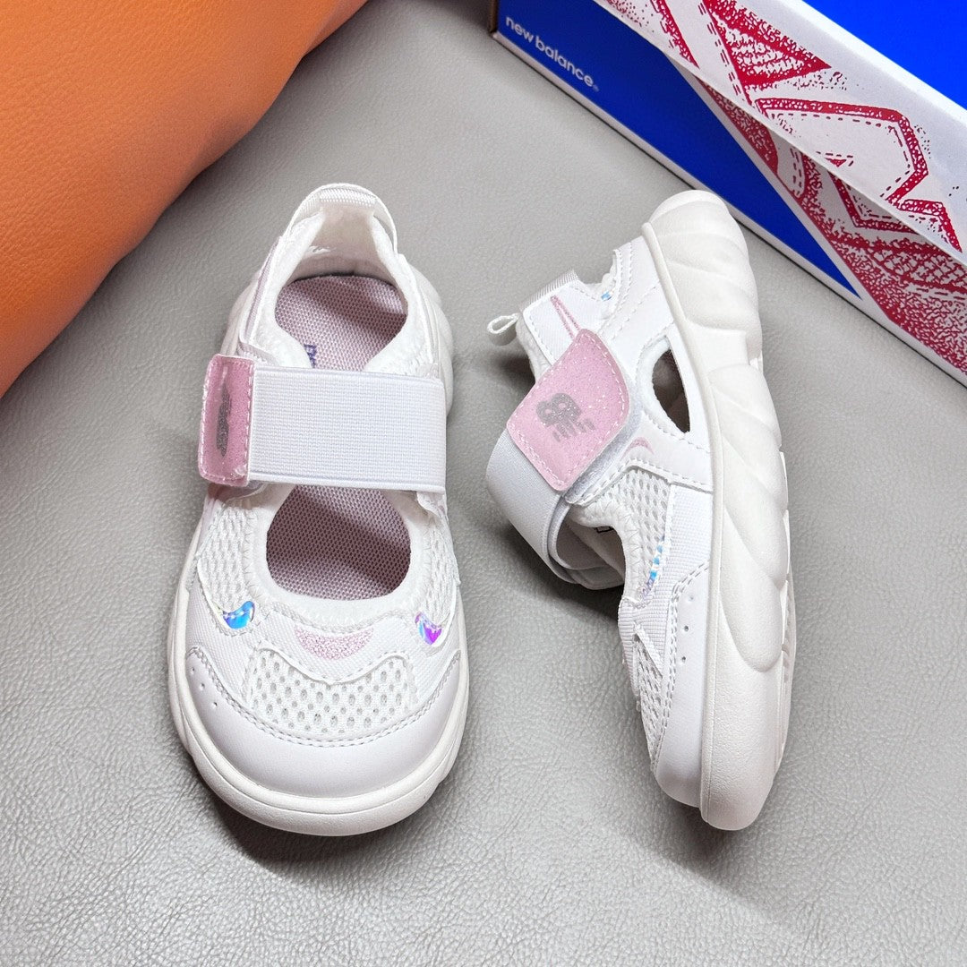 NB920 children's sandals children's beach sandals" white"