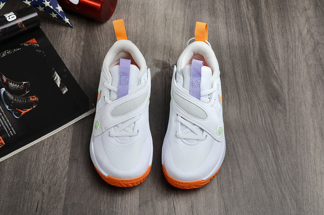 Nike's new UFO slip-on shoes for children" white, orange"