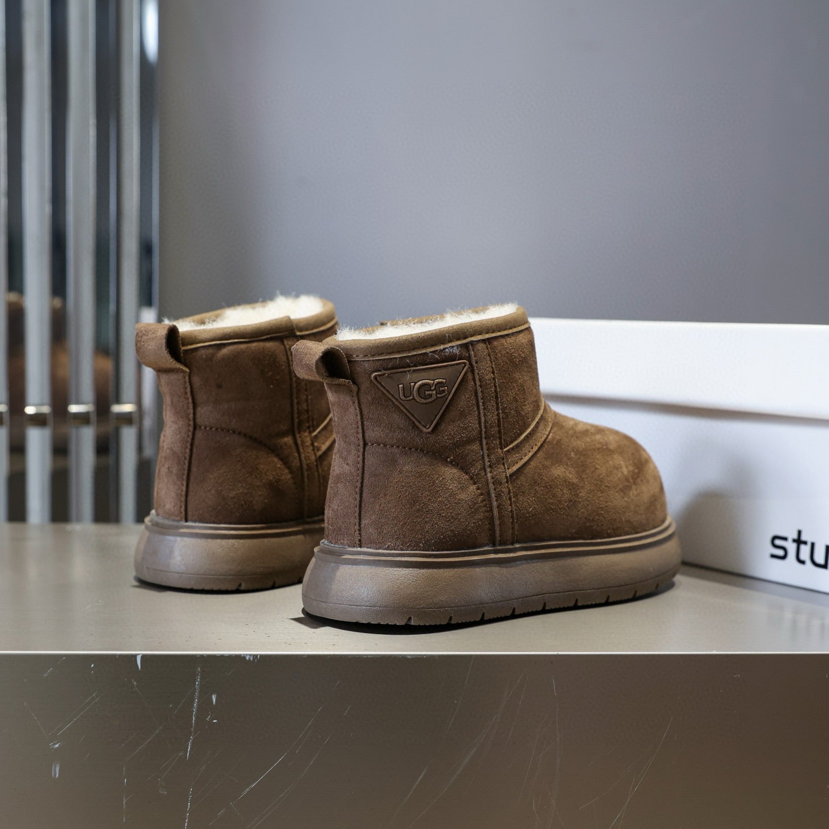 U-GG ugly leather big head snow boots" brown"